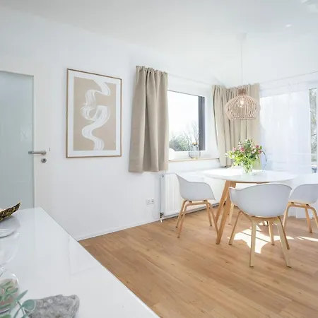 Haus Fernsicht Meer-ostsee Апартаменты Келленхузен